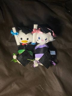 (Category: ) located in . Submitted by joyhaulcollectibles (Listing ID 1467357179, Image 1). Description: .