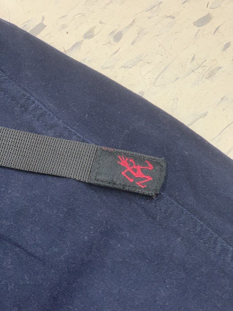 GRAMICCI PANTS (Category: Jeans) located in Manila. Submitted by scarlett_hope (Listing ID 1467349914, Image 3). Description: SIZE MEDIUM.