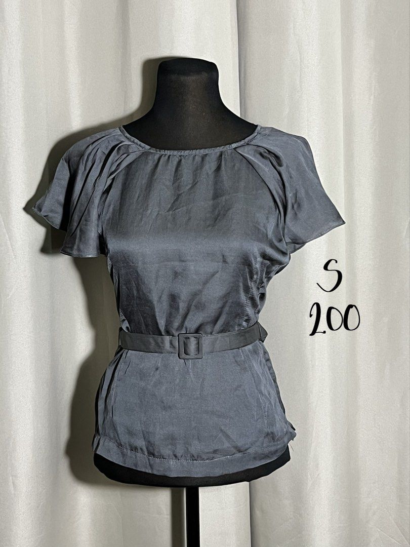 Gray Silk blend blouse (Category: Blouses) located in Las Pinas. Submitted by jilanah (Listing ID 1467355111, Image 1). Description: .