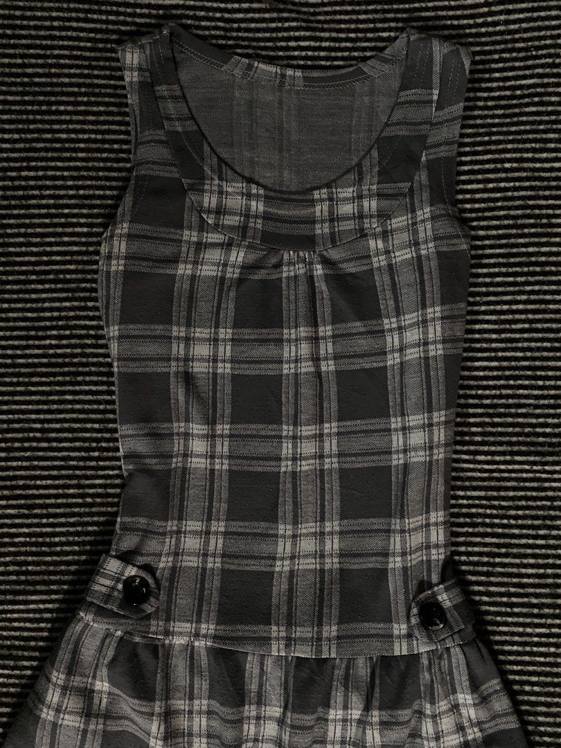 Grey Plaid Sleeveless Mini Dress (Category: Dresses) located in Manila. Submitted by fluttershart (Listing ID 1467229621, Image 3). Description: size: xs-s no issue .