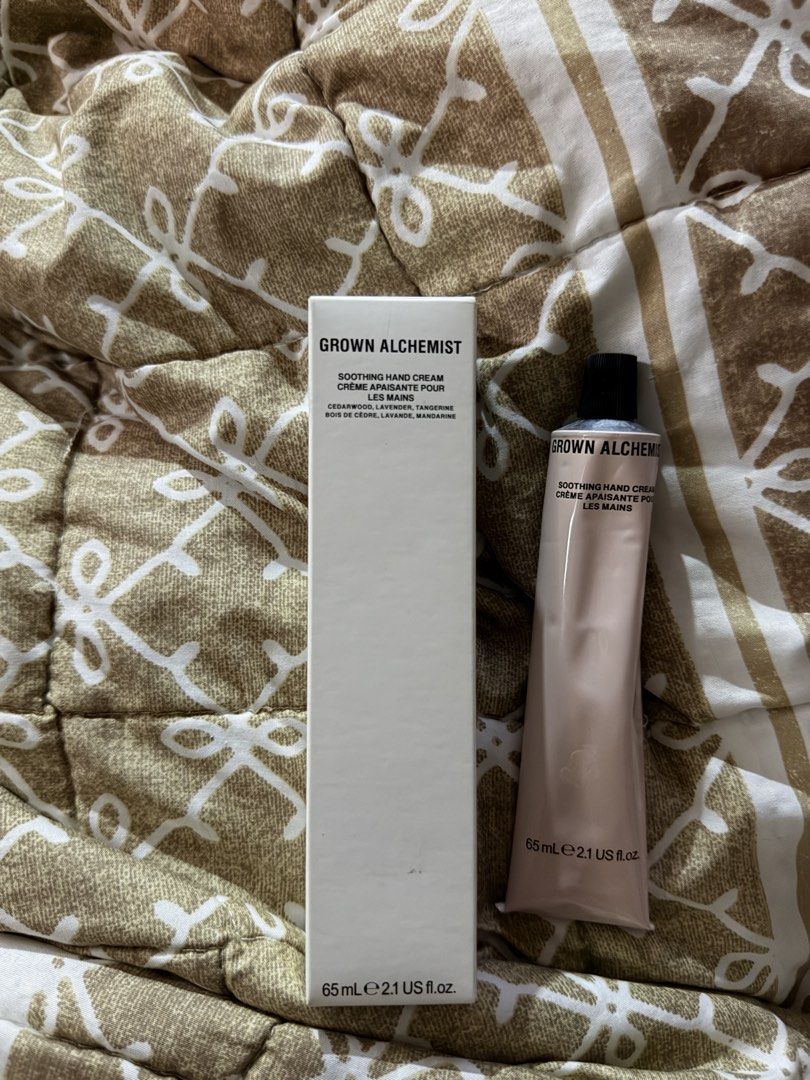 Grown Alchemist Hand Cream (Category: Body Care) located in Makati City. Submitted by nadsmkhl (Listing ID 1467196845, Image 2). Description: Used once only to smell Imported.