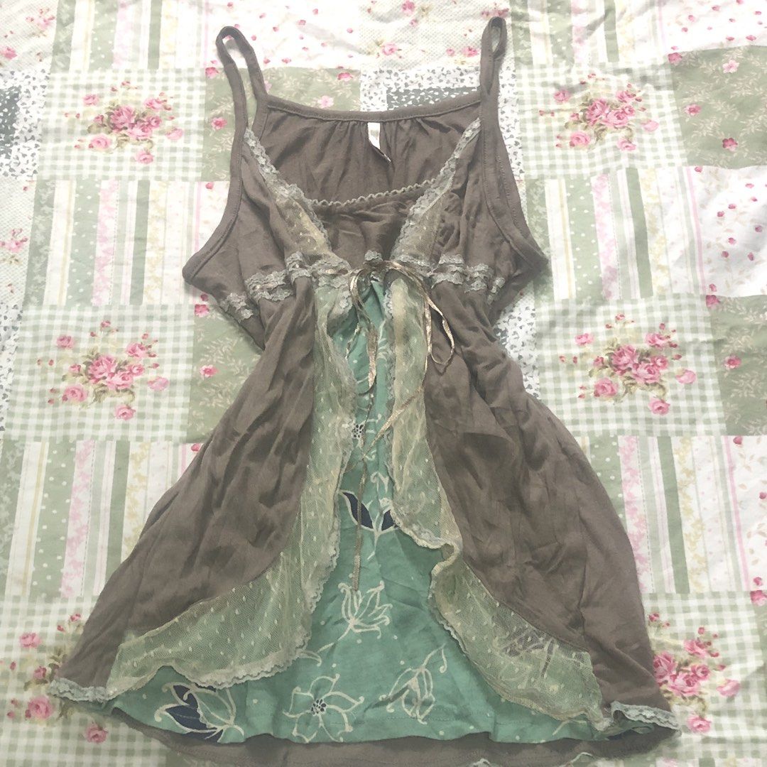 Grunge FairyCore Top (Category: Sleeveless) located in Cagayan de Oro. Submitted by grimxens.desire (Listing ID 1467218408, Image 1). Description: .