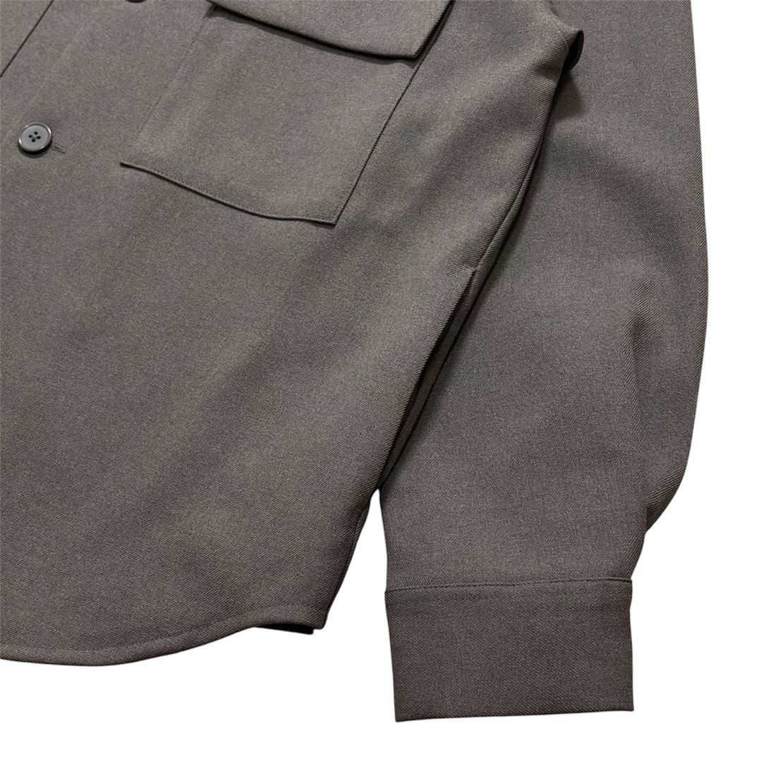 GU MENS CPO OVERSHIRT JACKET (Category: Coats, Jackets and Outerwear) located in Pasig City. Submitted by realversion_apparel (Listing ID 1467291192, Image 2). Description: CONDITION: LIKE NEW/LIGHTLY USED SIZE: SMALL COLOR: LIGHT BROWN MOP: - GOTYME - GCASH - MARIBANK COURIER: - LALAMOVE FOR SAME DAY DELIVERY - J&T FOR OUTSIDE MM NOTE: COLOR MAY VARY DUE TO LIGHTING MEASUREMENTS LENGTH 29 WIDTH 22 1/2 SLEEVE 21 1/2 SHOULDER 21 1/2 PRICE: 990.