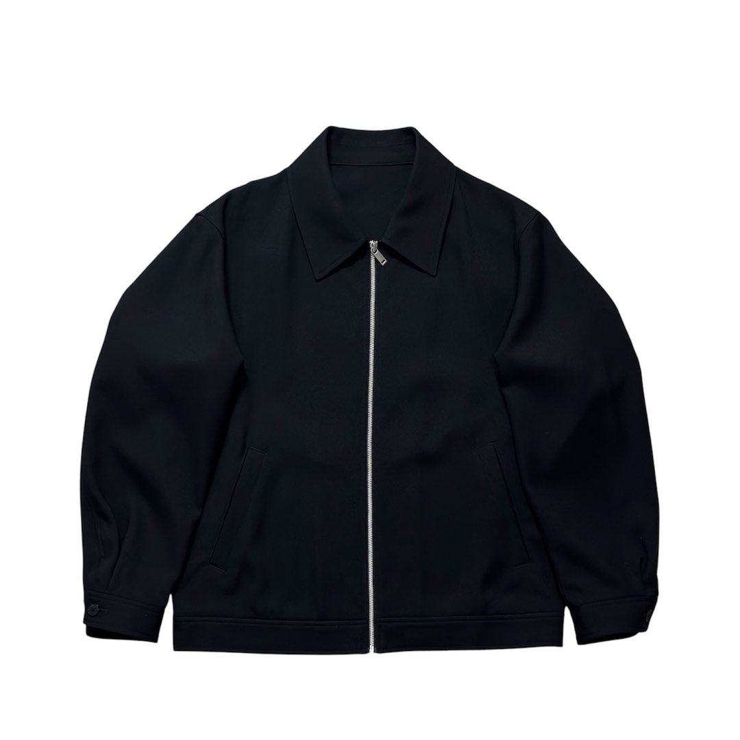 GU MENS ZIP UP BLOUSON JACKET (Category: Coats, Jackets and Outerwear) located in Pasig City. Submitted by realversion_apparel (Listing ID 1467290013, Image 1). Description: CONDITION: LIKE NEW/LIGHTLY USED SIZE: LARGE COLOR: BLACK MOP: - GOTYME - GCASH - MARIBANK COURIER: - LALAMOVE FOR SAME DAY DELIVERY - J&T FOR OUTSIDE MM NOTE: COLOR MAY VARY DUE TO LIGHTING MEASUREMENTS LENGTH 27 WIDTH 25 SLEEVE 24 SHOULDER 20 PRICE: 1790.