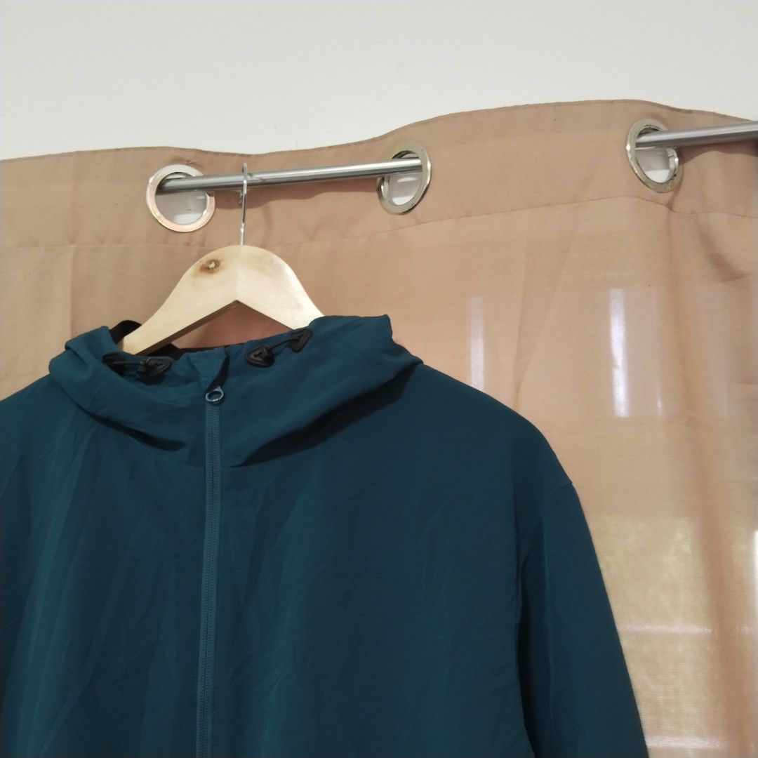 GU shell parka waterproof (Category: Hoodies) located in Davao. Submitted by stealgrail (Listing ID 1467272734, Image 3). Description: GU Rare colorway shell parka jacket Waterproof 23 28 Extra large Mine 680.00 free shipping 🫶 "All product names, logos, and brands are property of their respective owners. I do not claim ownership of any registered trademarks" Admin R 📍 Island Garden City of Samal 📍 Isla Kartel x Why Curate Department 🌐 FB: Mo