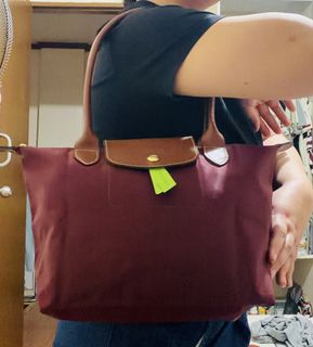 (Category: ) located in . Submitted by lyn0618 (Listing ID 1467304102, Image 1). Description: .