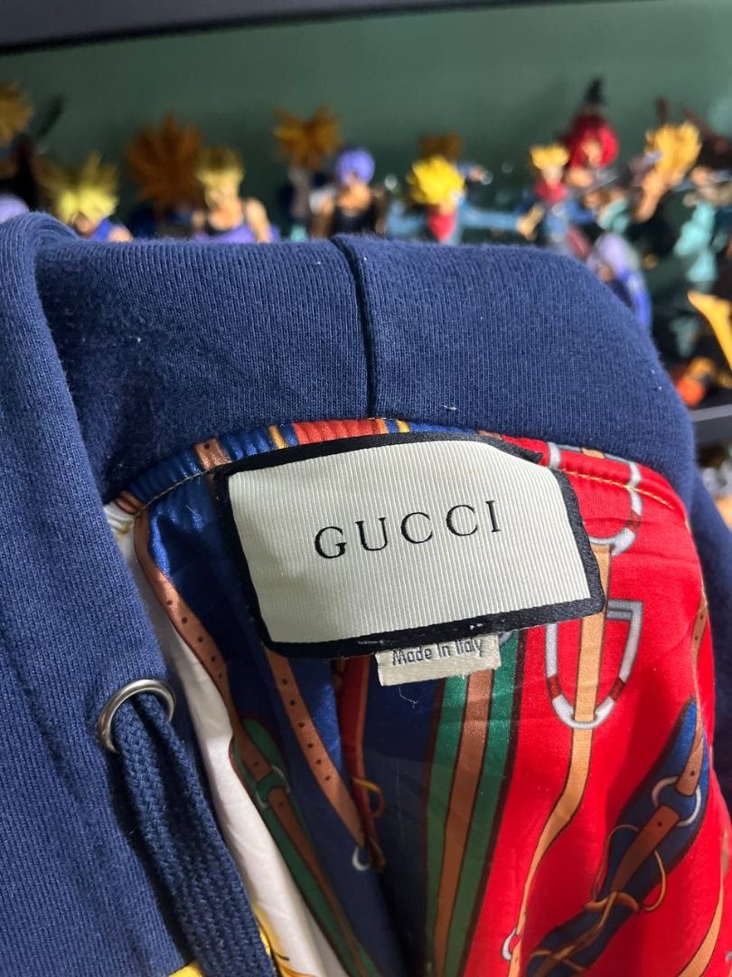 Gucci Jacket (Category: Coats, Jackets and Outerwear) located in Naga. Submitted by noicechoice.ph (Listing ID 1467360252, Image 3). Description: Gucci Jacket Size Small to Medium.