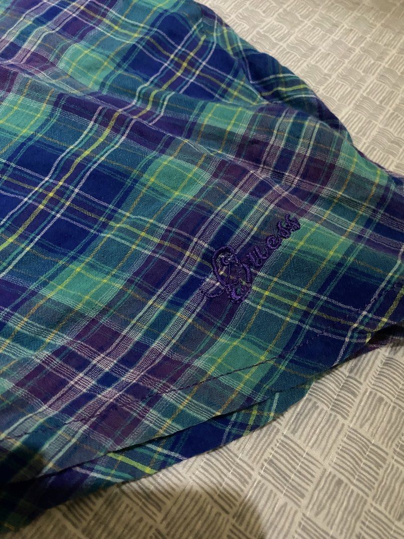 Guess Halter Neck Plaided top (Category: Blouses) located in Mandaue City. Submitted by secondrevive.ph (Listing ID 1467308399, Image 2). Description: no issue excellent 10/10 color rate small 400+sf.