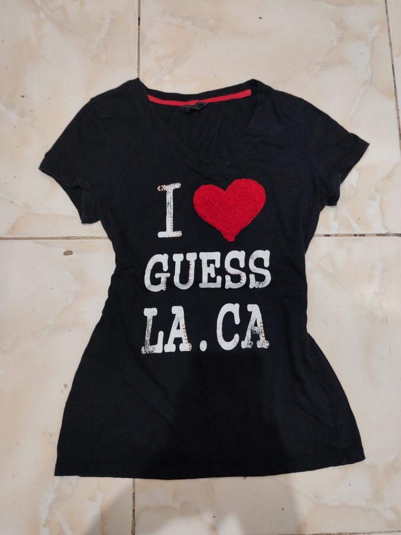 GUESS SHIRT (Category: Shirts) located in Pagadian. Submitted by miraculouspat (Listing ID 1467280727, Image 1). Description: L 22 W 14 NO ISSUE.