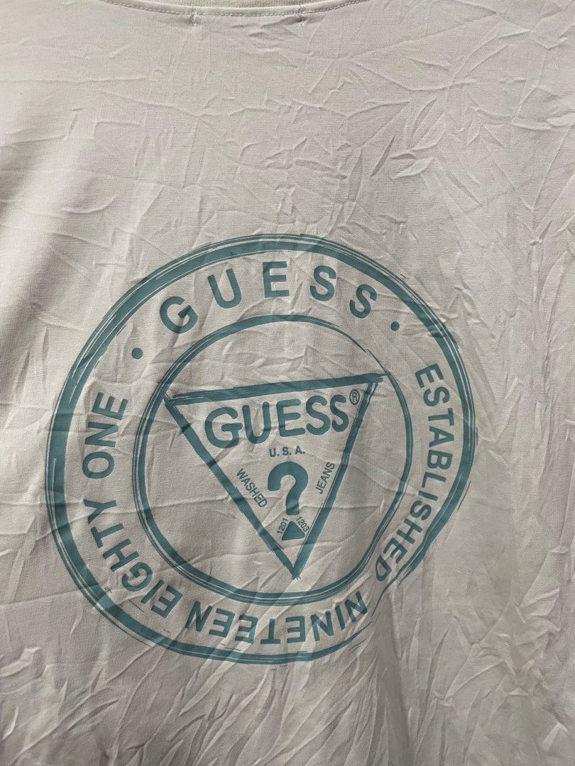 Guess Tshirt (Category: Activewear) located in Digos. Submitted by johannamae01 (Listing ID 1467183152, Image 3). Description: Size: Medium to semi large Dimes: 20.5x27 Cr: 9.8/10 No issues solud nito.