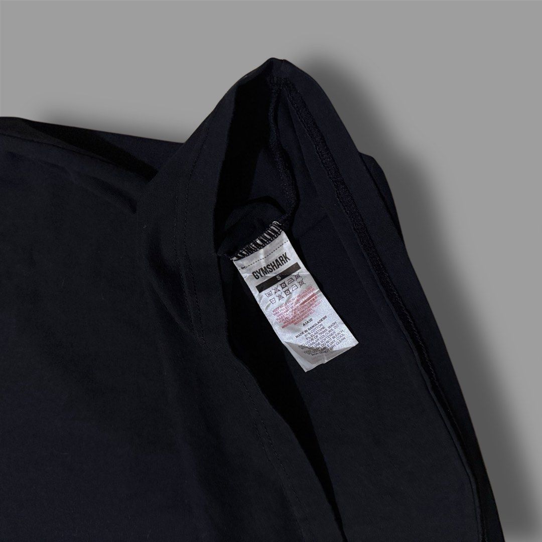 Gymshark Shirt (Category: Tshirts & Polo Shirts ) located in Zamboanga. Submitted by hype_thrifts (Listing ID 1467329042, Image 3). Description: Good as new Small on tag Width: 21 Length: 28.