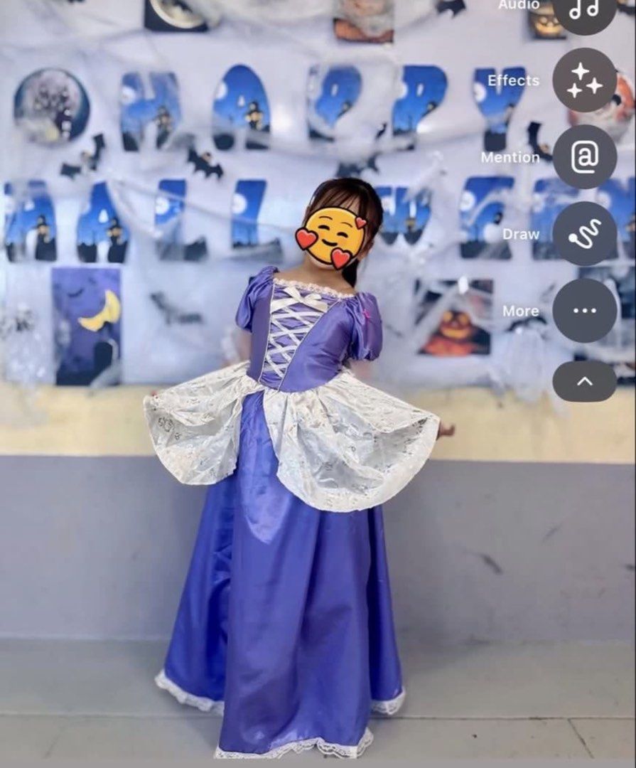 Halloween Costume Princes (Category: Babies & Kids Fashion) located in Taguig. Submitted by norie.m (Listing ID 1467239390, Image 2). Description: Used once, Princess costume for halloween. Fit 7 to 8years old. .