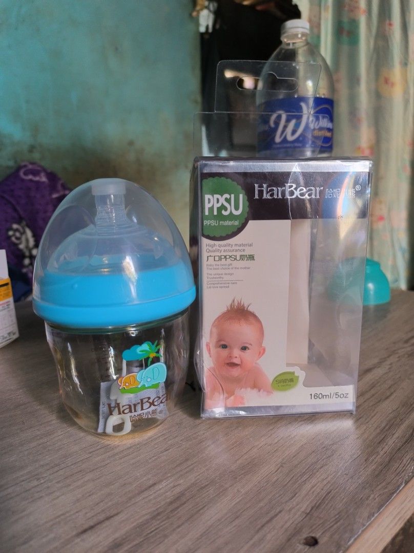 HarBear Feeding Bottle (Category: Breastfeeding & Bottle Feeding) located in Manila. Submitted by lo_olrie (Listing ID 1467169489, Image 1). Description: Not used. location, payatas qc.