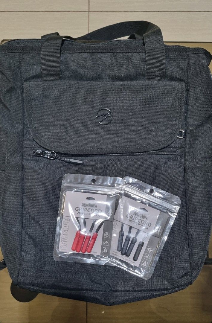 Hawk Multi Carry Tote Backpack (6088) - Black (Category: Backpacks) located in Cavite. Submitted by aiomie.0021 (Listing ID 1467238208, Image 1). Description: Includes 2 packs of gripcord (black and red) -Condition: Like new. Clean and show virtually no signs of wear. Used once or twice only. -Minor Repair Note: One of the internal velcro lock stitchings came slightly undone (factory defect) which I only noticed later on. Had it repaired and hand