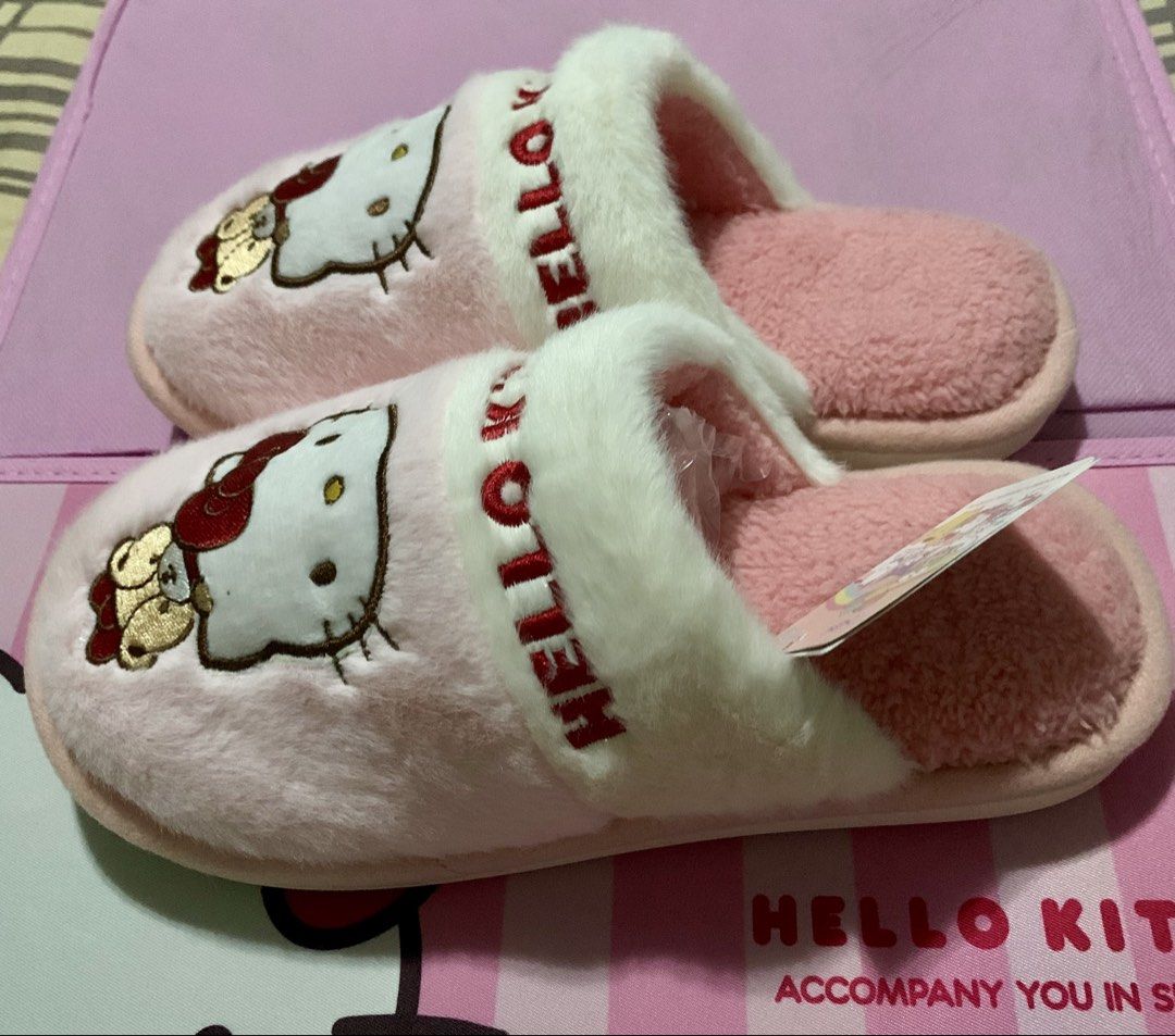 Hello Kitty Bedroom slippers size 38-39 (Category: Slippers and slides) located in Valenzuela. Submitted by simplyolive85 (Listing ID 1467296165, Image 3). Description: Hello Kitty bedroom slippers Brand new Size 38-39 Can fit 6.5 to 8 Rfs: decluttering .