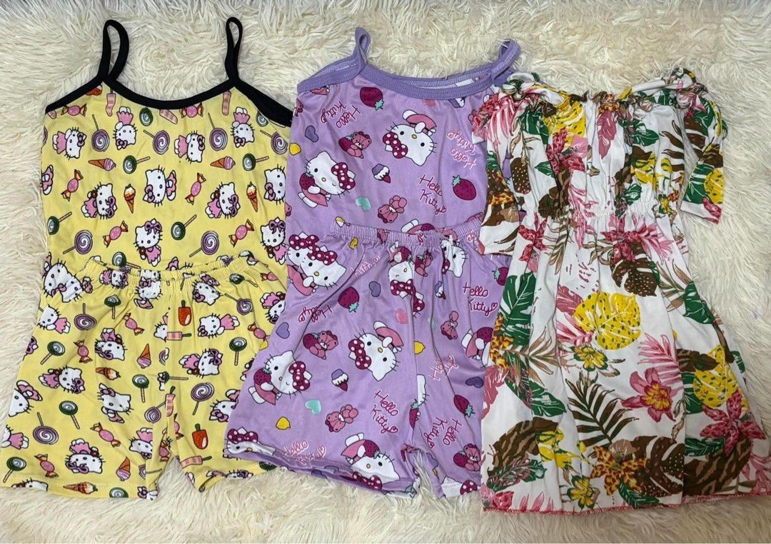 Hello Kitty Pajama Sets and Floral Romper Bundle (Category: Babies & Kids Fashion) located in Santa Cruz. Submitted by zellethrifts (Listing ID 1467227157, Image 1). Description: • Used • Fits 12-24 months • In excellent condition •₱100 🚚 Shipping via J&T only 📦 Shipping fee to be shouldered by buyer 💳 Mode of payment: GCash 📍 Santa Cruz, Laguna.