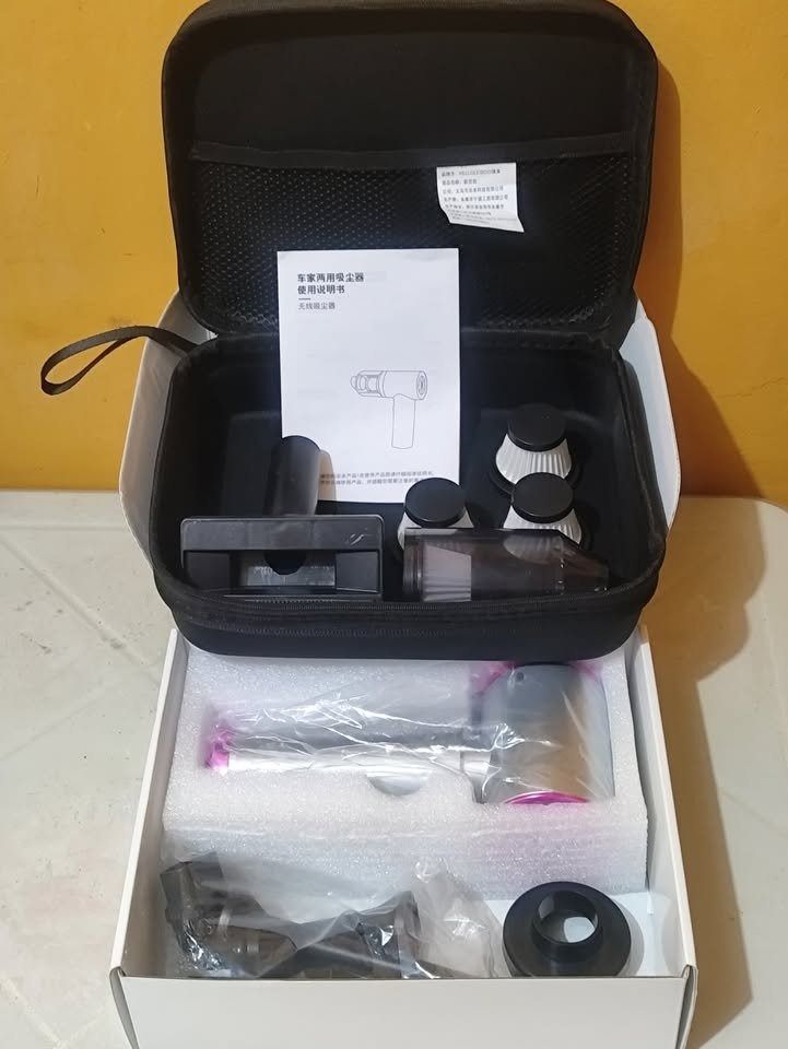 Hello Leiboo Handheld Vacuum Wireless Car and Home (Category: Vacuum Cleaner & Housekeeping) located in Manila. Submitted by hector_does_go_rug (Listing ID 1467268161, Image 1). Description: Hello Leiboo Cordless Vacuum Cleaner ✅Model: ZX-206 Silver ✅Brushless Motor | Three-speed ✅Suction: 10000 Pa | Power: 120 W ✅Battery: 4000 mAh | Type C ✅With orginal box, storage pouch, and manual ✅Inclusions: Vacuum Ceaner | HEPA ×3 | Long straw | Long straw