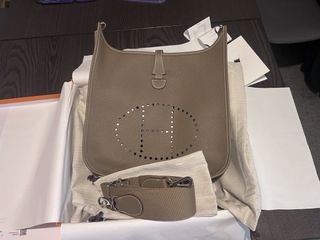 （分類：）位於 。 由 mrjefflau50291 提交（商品編號 1467357541，圖片 1）。簡介： 。
