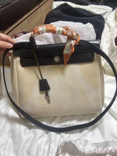 (Category: ) located in . Submitted by shoppingtree (Listing ID 1467320244, Image 1). Description: .