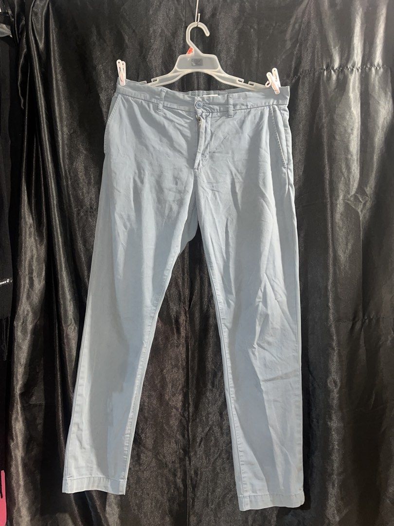 H&M Blue Pants (Slim Fit) (Category: Jeans) located in Manila. Submitted by graciela.007 (Listing ID 1467331521, Image 1). Description: We’re currently decluttering and selling some of our pre-loved clothes and other items! 🤍 These pants were only worn 1–3 times by my partner and are still in great condition. We’re hoping to find them a new home instead of letting them sit in our closet. ✨ Feel free to message us if you’re interested or have any