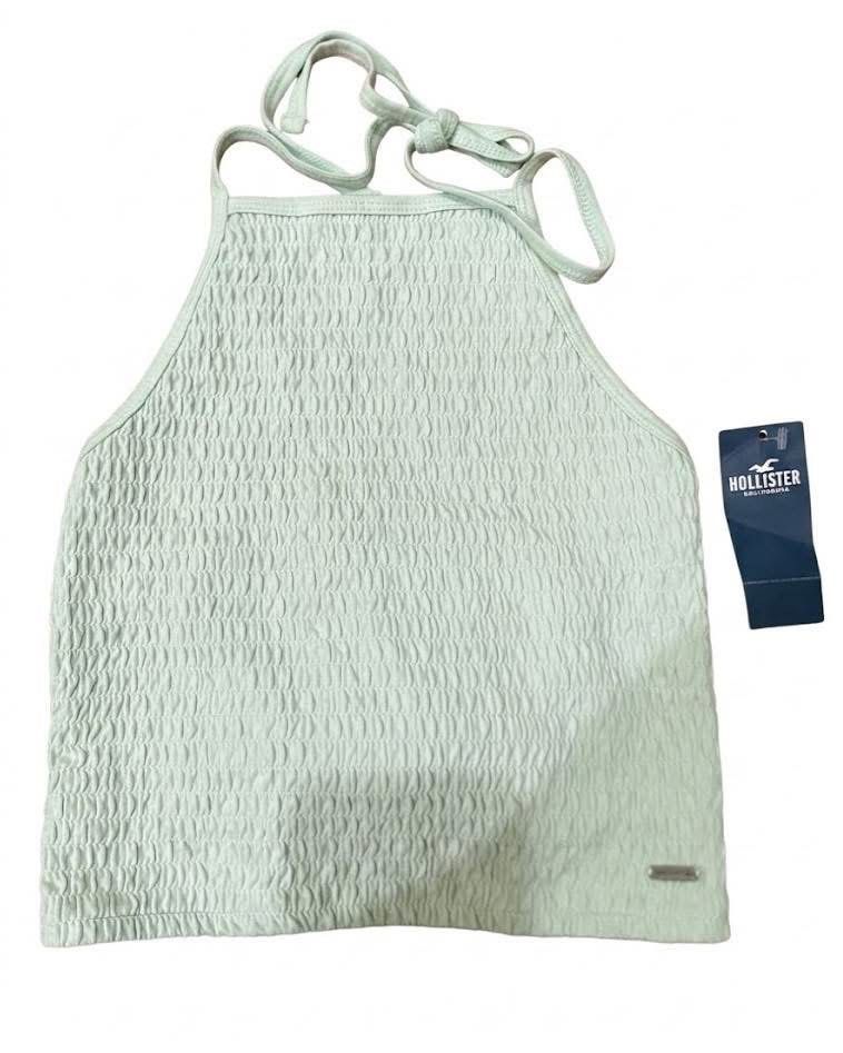 HOLLISTER HALTER TOP (Category: Sleeveless) located in Pasay City. Submitted by blushyblooms (Listing ID 1467289676, Image 1). Description: ⭐️ Hollister Halter Top size xs - s 📦 𝐏𝐚𝐬𝐚𝐲 𝐂𝐢𝐭𝐲 𝚜𝚑𝚒𝚙𝚜 𝚗𝚊𝚝𝚒𝚘𝚗𝚠𝚒𝚍𝚎 𝚟𝚒𝚊 𝚓&𝚝 + 𝚏𝚕𝚊𝚜𝚑 𝚎𝚡𝚙𝚛𝚎𝚜𝚜 ♡.