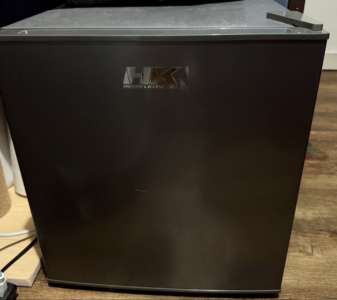 Home & Kitchen HK-SDR177V Mini Fridge (Category: Refrigerators and Freezers) located in Manila. Submitted by dumpychirpy (Listing ID 1467283950, Image 3). Description: Bought last April 2026 only. No issue. I can send more details like pictures and videos. Reason for Selling: Need funds ASAP Original Price: ₱6,000 NEGOTIABLE ‼️ 📍Taguig City - Brand/Model: Home & Kitchen HK-SDR177V - Color: Dark grey exterior with clean white interior - Condition