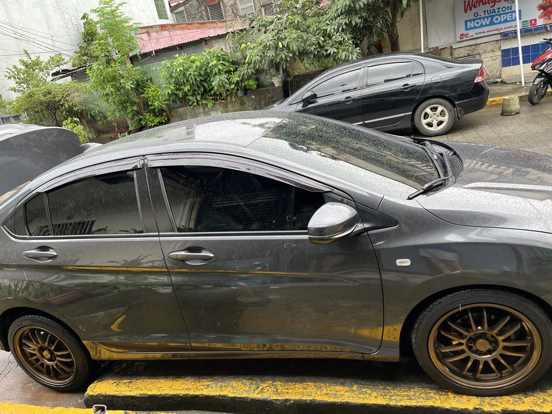 Honda City 1.5 E CVT Auto (Category: Used Cars) located in Manila. Submitted by pabili.po22 (Listing ID 1467232217, Image 3). Description: FOR SALE: 2020 HONDA CITY 1.5 E CVT AT Price: ₱460,000 (Negotiable) • Transmission: Automatic (CVT) • Color: Steel Metallic • Mileage: 103,000+ km • 1st Owner • Coding: Thursday • Last Registered: August 2026 Condition & Maintenance: • Complete service records • No accident history; never flooded • Recently ch