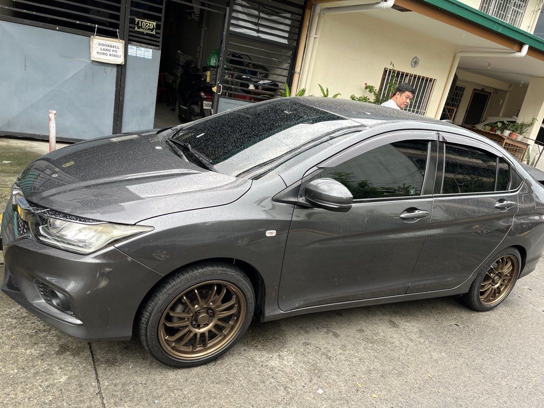 Honda City 1.5 E CVT Auto (Category: Used Cars) located in Manila. Submitted by pabili.po22 (Listing ID 1467232217, Image 2). Description: FOR SALE: 2020 HONDA CITY 1.5 E CVT AT Price: ₱460,000 (Negotiable) • Transmission: Automatic (CVT) • Color: Steel Metallic • Mileage: 103,000+ km • 1st Owner • Coding: Thursday • Last Registered: August 2026 Condition & Maintenance: • Complete service records • No accident history; never flooded • Recently ch