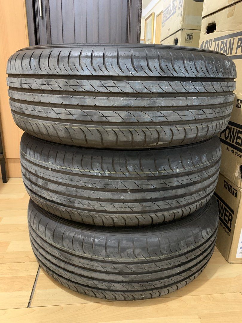 Honda CRV RS tire (Category: Mags and Tires) located in Manila. Submitted by naldu08 (Listing ID 1467331561, Image 3). Description: Bagong bago pa.. isang beses lang nagamit.