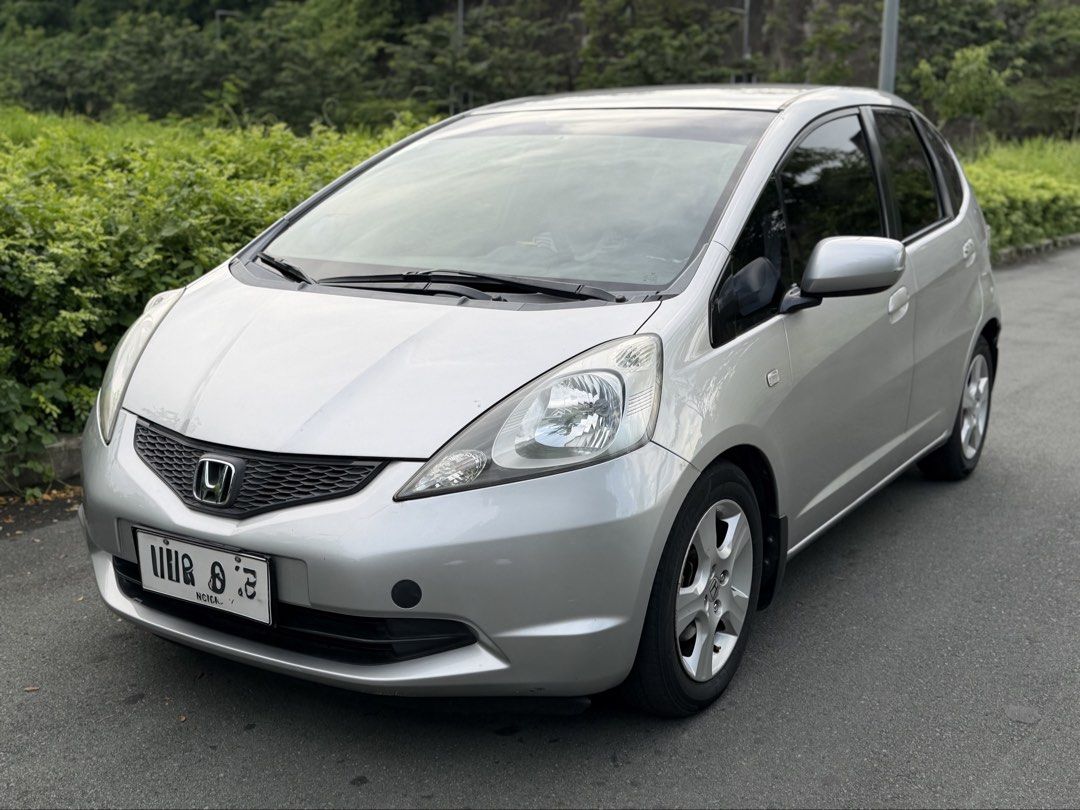 Honda Jazz 1.3 Hatchback Manual (Category: Used Cars) located in Manila. Submitted by adrian_1818 (Listing ID 1467314601, Image 1). Description: FORSALE OR SWAP Permission to post admin 🙏 Strong & Very healthy engine 5speed manual transmission Four wheel disc brake Very cold A/c Brand new android headunit Dash cam Reverse cam Complete original papers Ready for transfer Complete Maintenance service records With owners manual Complete 3pcs Origina