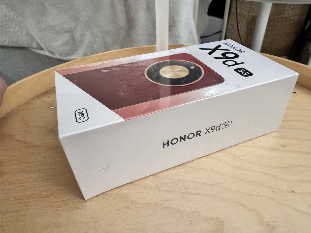Honor x9d sealed bnew (Category: Huawei) located in Mandaluyong City. Submitted by simpleperfection (Listing ID 1467178438, Image 1). Description: Sealed bnew x9d rfs: iphone user, was given to me lang.