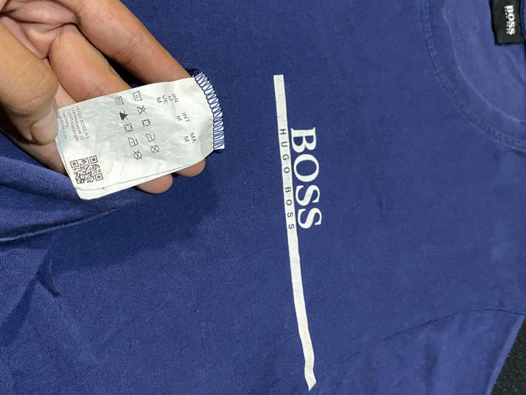 HUGO BOSS (Category: Tshirts & Polo Shirts ) located in Quezon City. Submitted by thrift.sta (Listing ID 1467210195, Image 2). Description: excellent like new no issue 20x28 650+shipping fee.