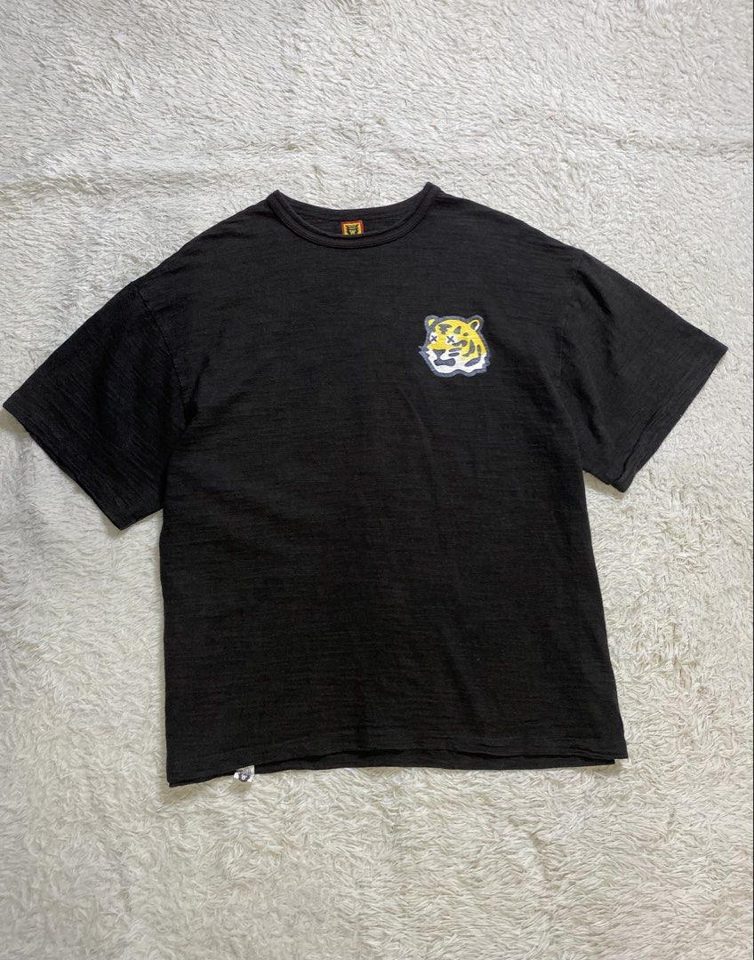 Human Made x KAWS (Category: Formal Shirts) located in Cavite. Submitted by nld_thrift (Listing ID 1467272538, Image 2). Description: Human Made x KAWS W 22.5Inch L 26.5 INCH LARGE ON TAG 9.5 Condition 9.5 Color rate No refund/ no return, ask before buy, all sales are final. IF YOU ARE IN DOUBT ABOUT ANY DETAILS OF THE ITEM YOU’RE PURCHASING PLEASE FEEL FREE TO CONTACT US .