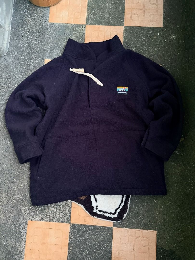 Human Made Outdoor Fleece Jacket (Category: Hoodies) located in Baguio. Submitted by snkr.essence (Listing ID 1466914532, Image 2). Description: Human Made Outdoor Fleece Jacket Size: Large Condition: Used Inclusions: Price: ₱6,000 Check us out on: IG: snkr.essence Carousell: snkr.essence 🚚 📦Shipping Thru J&T (₱200 SF).