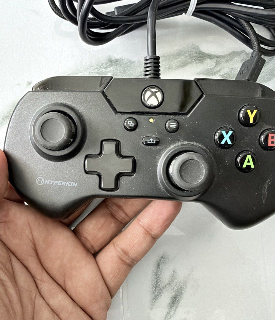 Hyperkin X91 Wired Controller (Category: Controllers) located in Kuala Lumpur. Submitted by julian_balogh (Listing ID 1467320030, Image 2). Description: Hyperkin X91 Wired Controller Tested and functioning perfectly No issues detected All buttons operate well Sell as is .