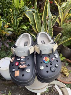 (Category: ) located in . Submitted by frugal_vouge (Listing ID 1467227192, Image 1). Description: .