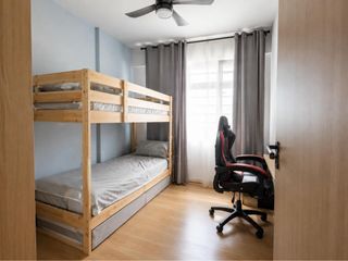 (Category: ) located in . Submitted by yang.yang27 (Listing ID 1467343504, Image 1). Description: .