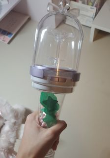 （分類：）位於 。 由 kpop_officalsells 提交（商品編號 1467276703，圖片 1）。簡介： 。
