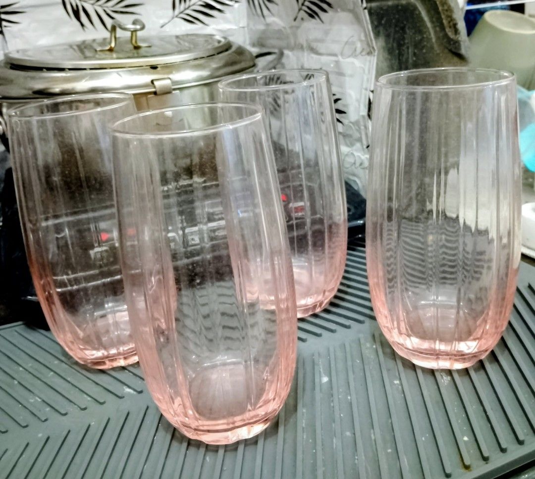 Imported High Glass,Like New, 4pc (Category: Dinnerware & Cutlery) located in Pateros City. Submitted by foryoufindsph (Listing ID 1467232349, Image 2). Description: ​🥤 PRELOVED GLASSWARE DROP 50% OFF! 300 only 4pc, vs 160 each All items are like new and well-maintained. ✨ ​🥂 Glasses | ☕ Cups | 🍹 Pitchers 📍 Pick-up/Location: Pateros 💸 For You Finds PH — Get More For Less! ​How to Buy: Send us a direct message (PM) to lock in your order! 📩 ​