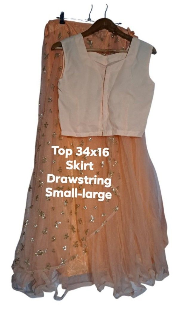 Indian wear lehenga (Category: Traditional & Ethnic wear) located in Batangas. Submitted by yanaspreloved1 (Listing ID 1467285829, Image 1). Description: .