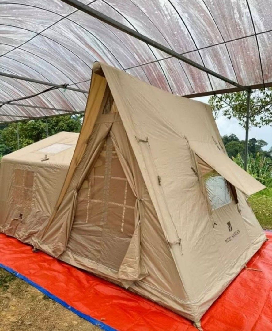 Inflatable camping tent secondhand (Category: Hiking & Camping) located in Manila. Submitted by zenbear.456af6 (Listing ID 1467355893, Image 2). Description: Preloved no damage no issue inflatable.