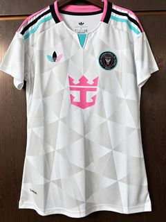 (Category: ) located in . Submitted by msia_football_jersey (Listing ID 1467202747, Image 1). Description: .