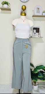(Category: ) located in . Submitted by bengirlclothing (Listing ID 1467174259, Image 1). Description: .