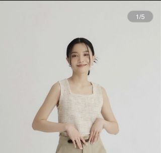 （分類：）位於 。 由 miumiuholidays 提交（商品編號 1467172766，圖片 1）。簡介： 。