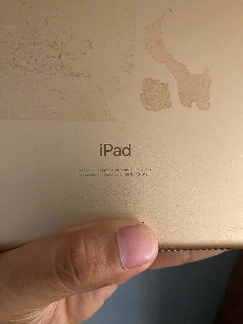 Ipad 8th Generation (Category: iPad) located in Sorsogon. Submitted by qmnaei (Listing ID 1467222801, Image 3). Description: RFS: Selling it for parts if it cannot be redeemed. Really need extra funds to pay for tuition 🥲🥲🥲 Please help. NOTE: No Charger. Updated it to IOS 26, cannot be used without the charger. Buttons are fully functional. Screen is fully functional. Really just needs to be downgraded and a new charger to be used again. No ot