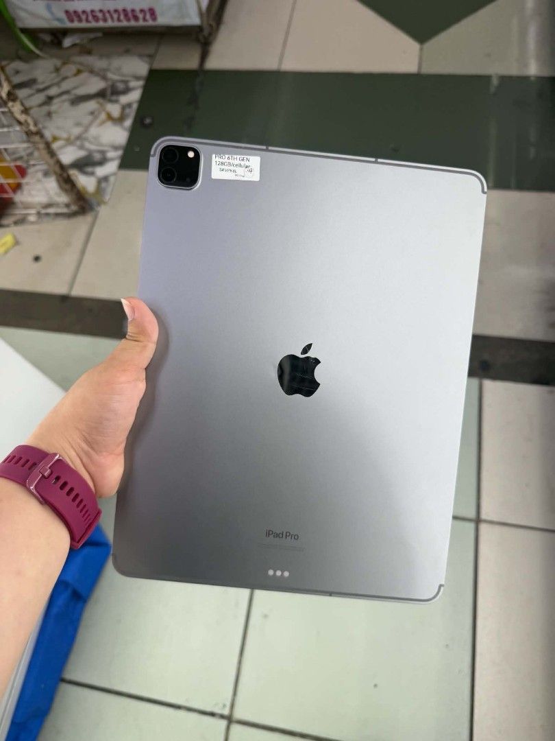 Ipad Pro M2 12.9 128gb cellular No issue minimal dents (Category: iPad) located in San Juan City. Submitted by keannagadgetph (Listing ID 1467205799, Image 1). Description: Available for today's post! Grab na! Quick info : Ipad Pro M2 12.9 128gb Good bh Factory unlock 95% Makinis Us approved Accepting swap / Trade in / installment / walk in For fast transaction 09777177470 look for alyanna Fb page : javeds gadget shop.