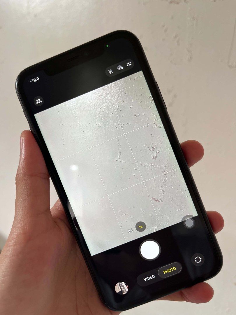 IPHONE 11 64GB — BLACK (Category: iPhone 11 Series) located in Arayat. Submitted by kayleevelasquez (Listing ID 1467190179, Image 3). Description: FOR SALE: IPHONE 11 64GB — BLACK * 🖤 iPhone 11 64GB (Black) * 🔄 Unlimited reset * 📸 Super clear camera * ⚙️ Updated to the latest compatible iOS * 📲 Can download apps * 🔌 With charger (NO BOX) 🎁 FREEBIES: * Free cases * Free privacy tempered glass 💰 PRICE: ₱8,999 ONLY! 📍 Meet-up: SM Pampanga 📦