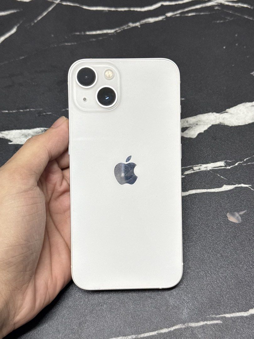 IPHONE 13 128GB 100%BH (Category: iPhone 13 Series) located in Makati City. Submitted by sidsid_ (Listing ID 1467315691, Image 1). Description: SALE OR SWAP IPHONE 13 128GB FACTORY UNLOCK ANYSIM UNLIRESET NTC APPROVED 100% BATTERY HEALTH 7HRS PA NAGAGAMIT DEPENDE SA USAGE WORKING TRUETONE WORKING FACE ID MALINAW CAMERA FRONT/BACK UNLICHECK SA MEETUP.