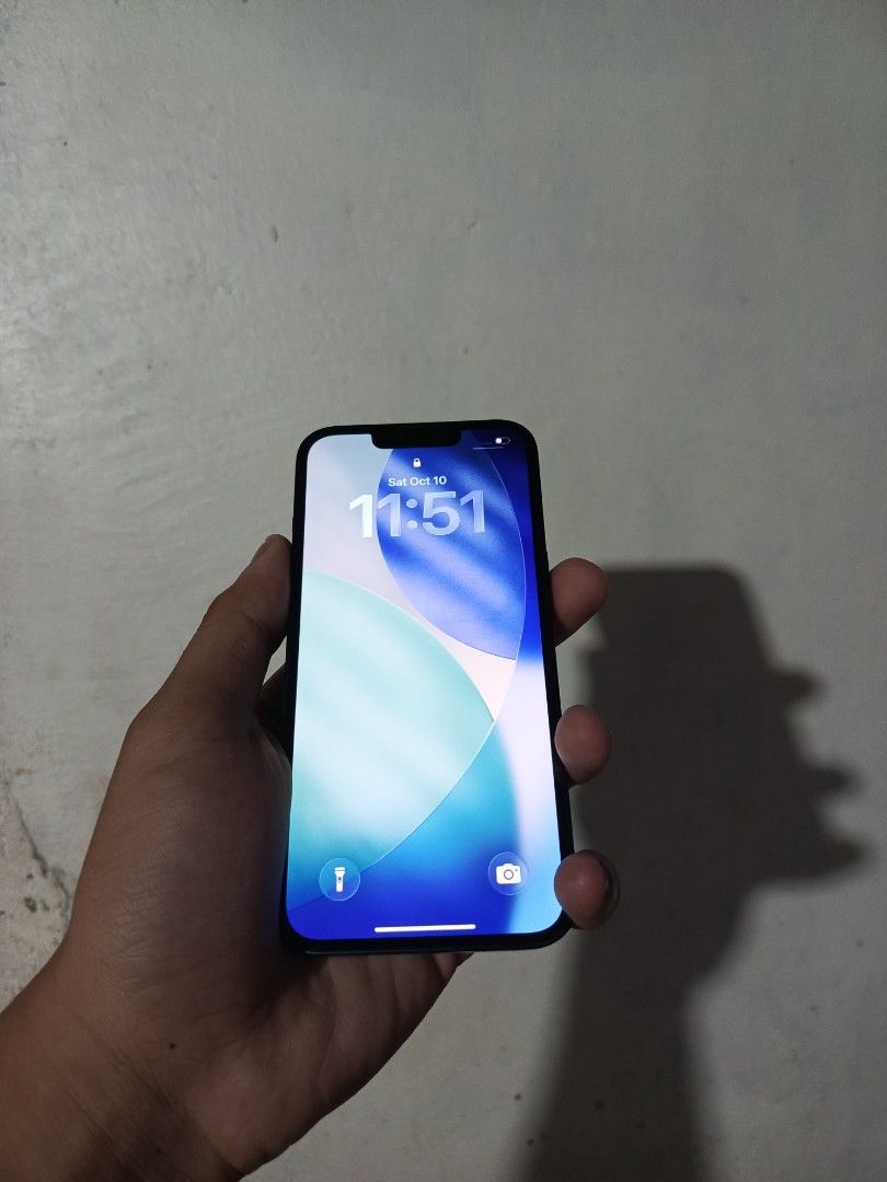 Iphone 13 128gb (Category: iPhone 13 Series) located in Manila. Submitted by itsme_avelinoo (Listing ID 1467298626, Image 2). Description: IPHONE 13 (MIDNIGHT) - FU - 128GB - 92% BH - UNDER WARRANTY UNTIL 11/08/26 - ZP/A LOCAL VARIANT; NTC APPROVED - ALL WORKING TRUE TONE AND FACE ID - NO HISTORY OF REPAIR - NO SIM RESTRICTIONS - NO ISSUE OTHER THAN SIGN OF USAGES (minimal paint chips, minimal dents, minimal scratches) inclusion: rep box, charger