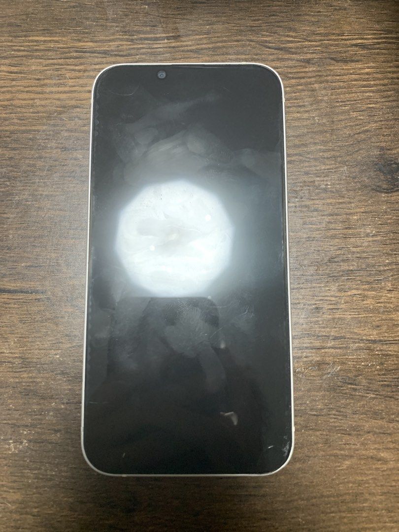 Iphone 13 （分類：iPhone 13 系列）位於 Hong Kong。 由 meme2020 提交（商品編號 1467307821，圖片 1）。簡介： 苹果13 123gb 换过电池其他全原装 电池100 有明显磕碰不影响使用 想加钱换台13 pro 或直接卖 雙實體卡 可议价 。